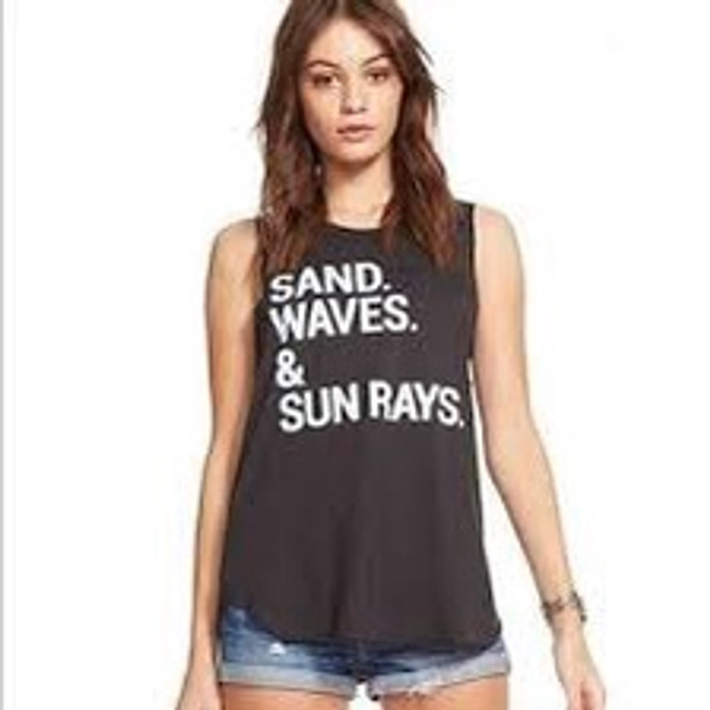 Chaser Sand, Waves, and Sun Rays Muscle Top Size M Charcoal